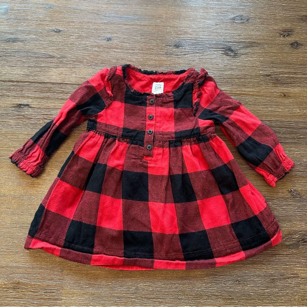 3/20$ GAP Baby Red and Black Plaid Dress size 6-12 months